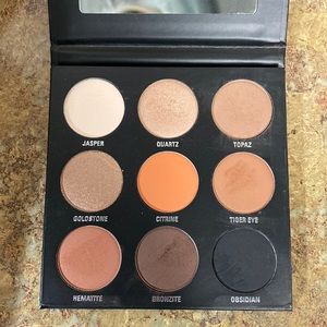 Kylie Jenner Pressed Powder Palette